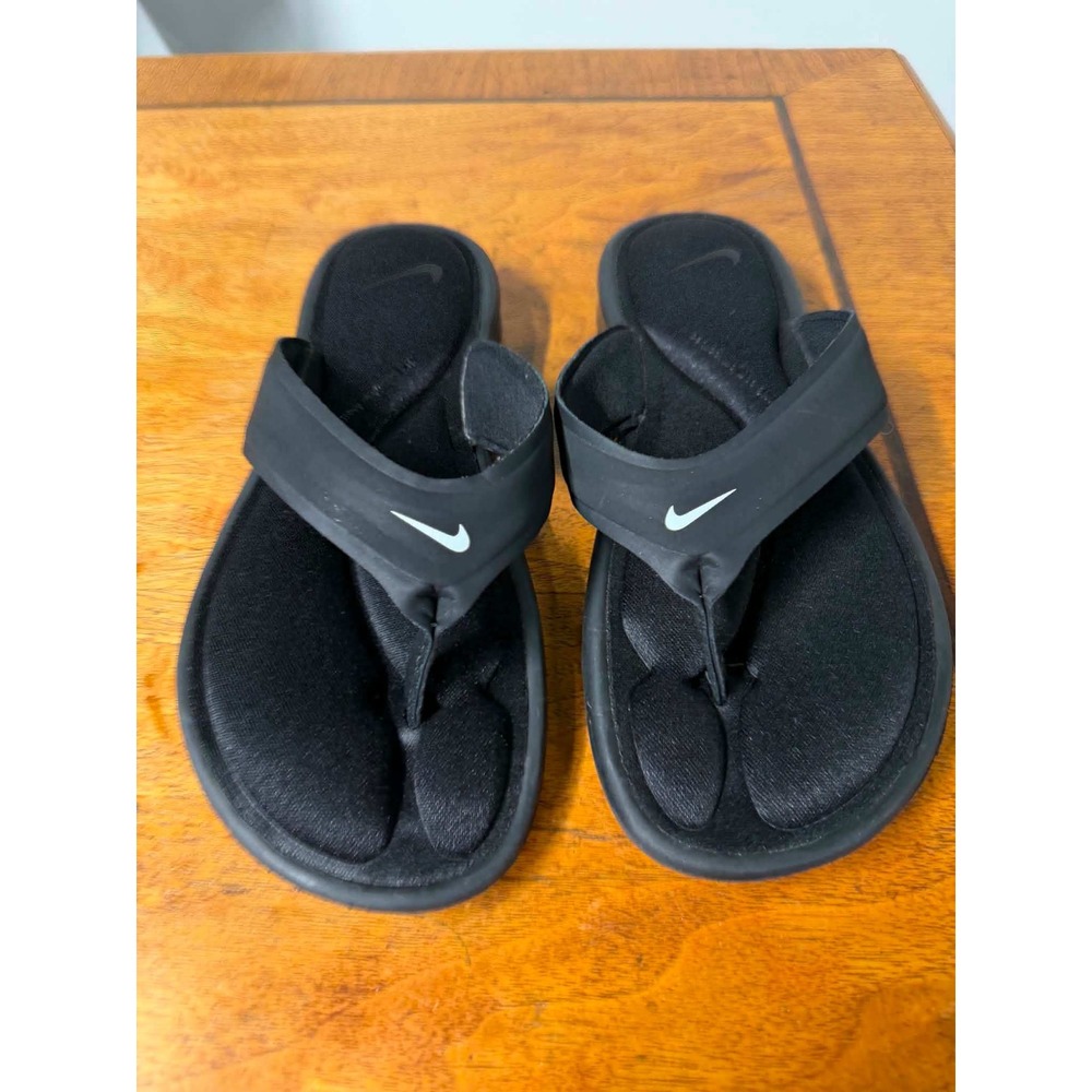 Nike Womens 7 Black Ultra Comfort Thong Sandals Athletic Flip Flops 882697-001